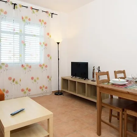 Apartamento Bene I アパート